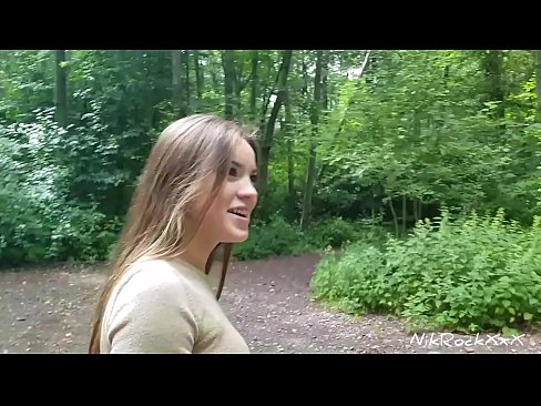 ❤️ Eu sugeri à Evelina que fodêssemos em um lugar público! Ela disse que sim. Então eu a fodi no traseiro e me vim na boca dela. Depois ela se mijou. Sexo vídeo em nós pt-br.mailkassa.ru