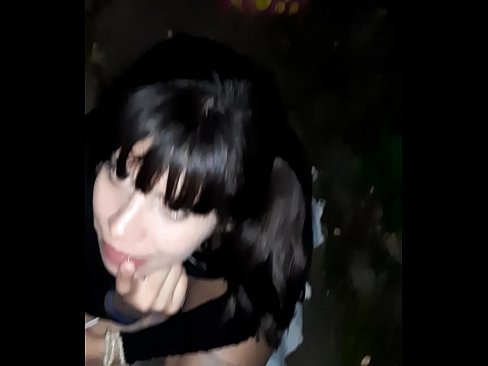 ❤️ Na rua, o pênis inchado em troca de doces Sexo vídeo em nós pt-br.mailkassa.ru