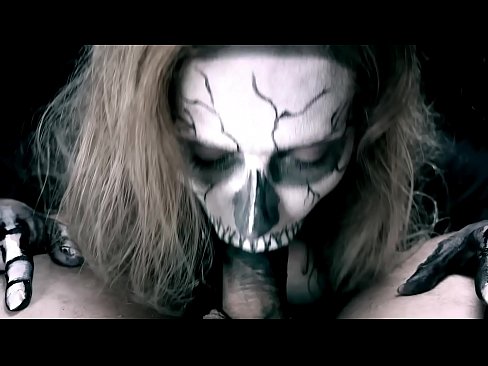 ❤️ Garota demoníaca chupando galo com sua boca preta e engolindo esperma. Sexo vídeo em nós pt-br.mailkassa.ru